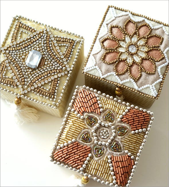 ビーズ刺繍スクエアボックス 3タイプ(2)
