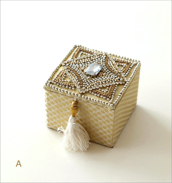 ビーズ刺繍スクエアボックス 3タイプ(4)
