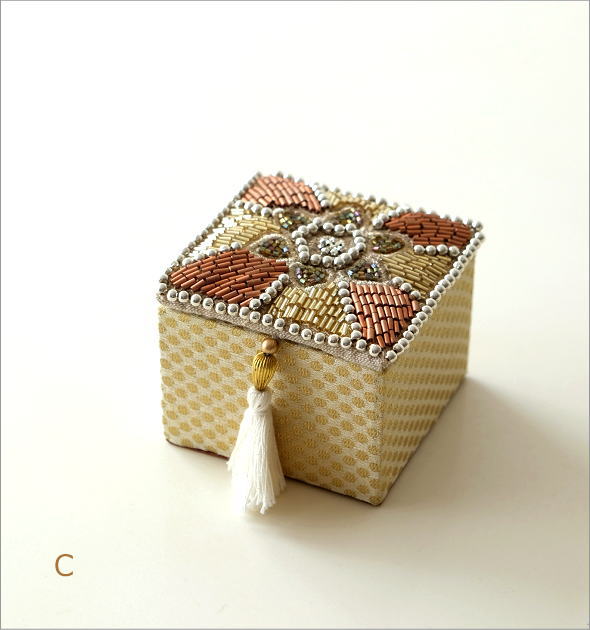 ビーズ刺繍スクエアボックス 3タイプ(6)