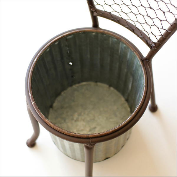 ブリキチェアーポット(3)