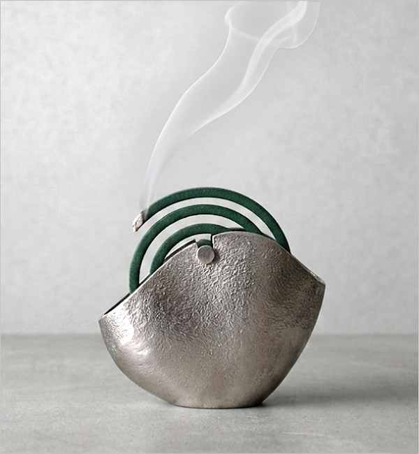 アルミのスタイリッシュな蚊やり(1)