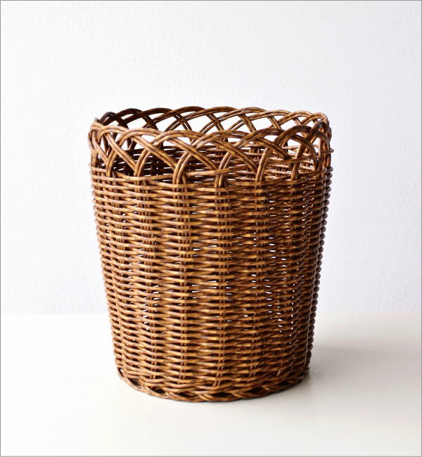 フェイクラタンのフラワーポット(5)