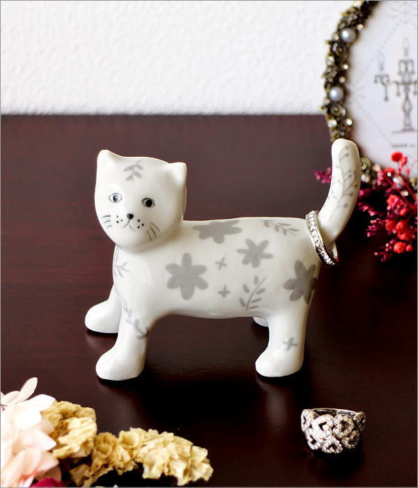 磁器 ねこのリングホルダー(1)