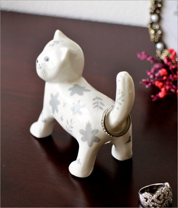 磁器 ねこのリングホルダー(2)