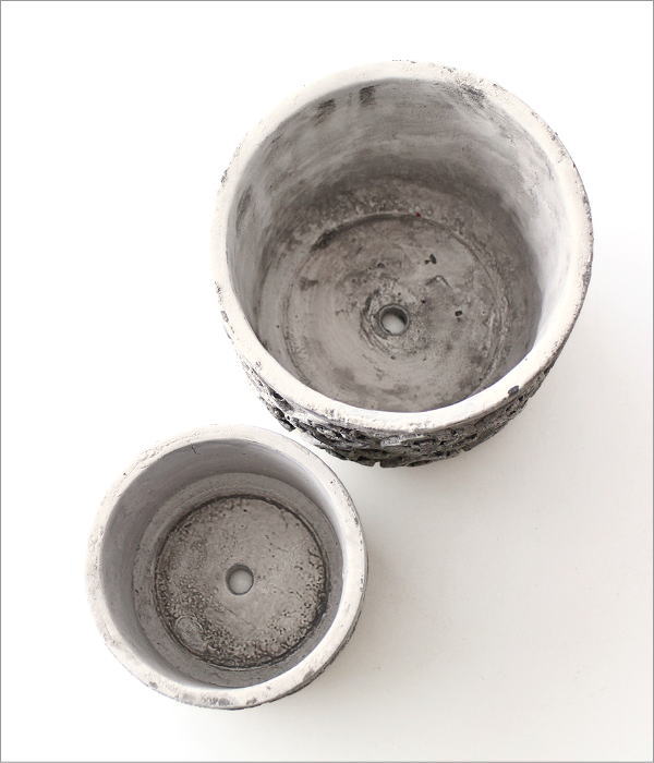 セメント製のシリンダーポット 2点セット(4)