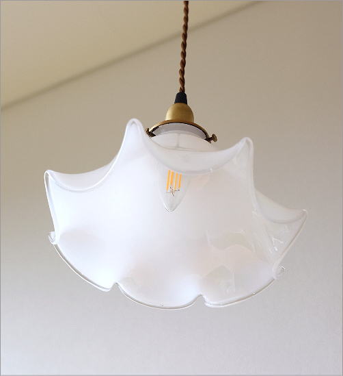 ペンダントライト ガラス アンティーク レトロ カフェ風 Led対応 おしゃれ ダイニング キッチン トイレ 玄関 寝室 ガラスのペンダントライト 1017 Diz0607 ギギliving ペンダントライト ガラス アンティーク レトロ カフェ風 Led対応 おしゃれ ダイニング キッチン トイレ 玄関 寝室 ガラスのペンダントライト 1017 Diz0607 ギギliving