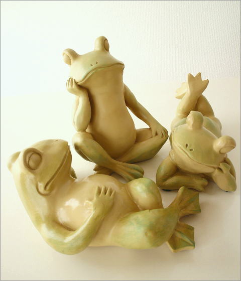リラックスカエルの置物 3タイプ(1)