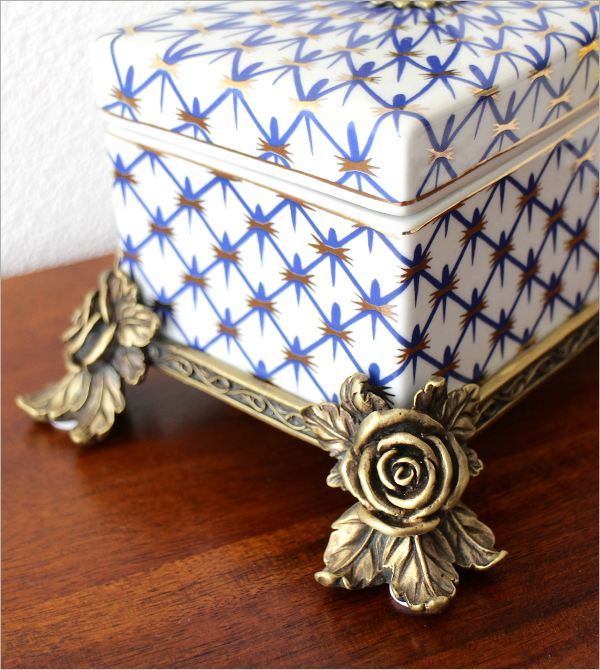 シノワズリ 陶器の小物入れ 網目バード(4)