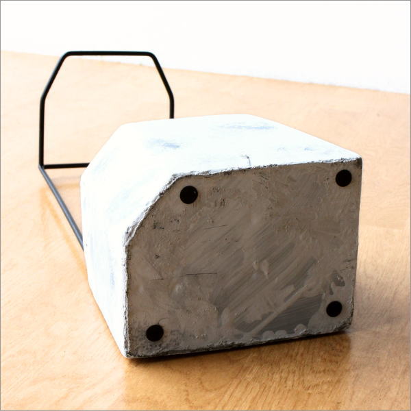 セメントとアイアンの傘立て  へクス(6)