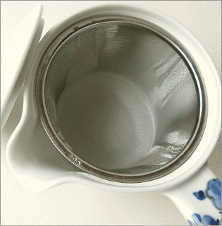 ステンレス製の茶こし付き