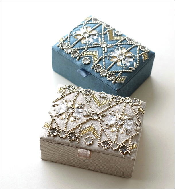 ビーズ刺繍BOX 2カラー(1)