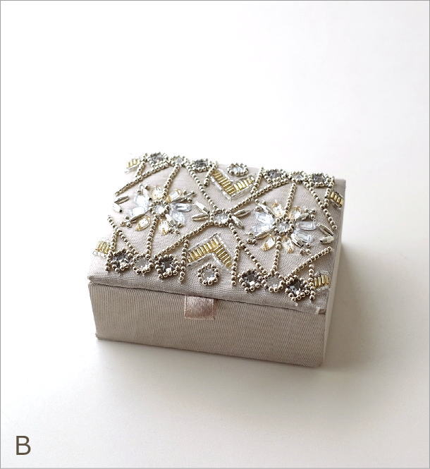 ビーズ刺繍BOX 2カラー(5)