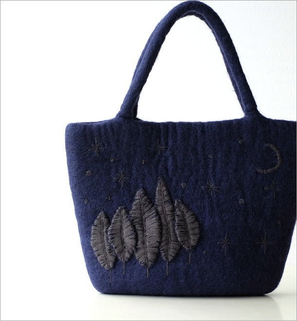 フェルトナイトスカイ刺繍横長バッグ(1)
