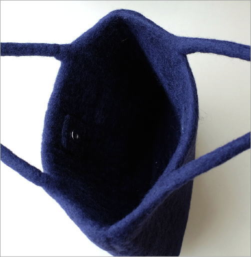 フェルトナイトスカイ刺繍横長バッグ(3)