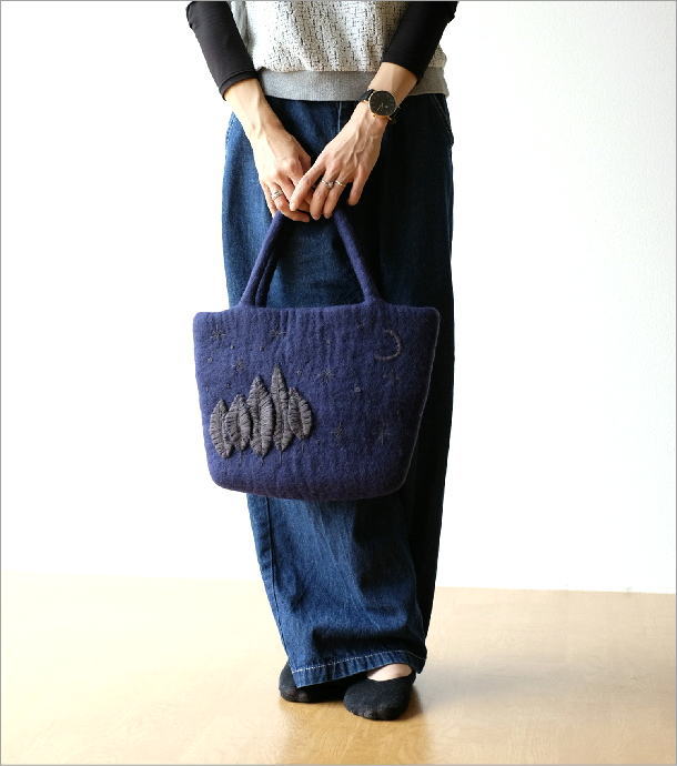 フェルトナイトスカイ刺繍横長バッグ(4)
