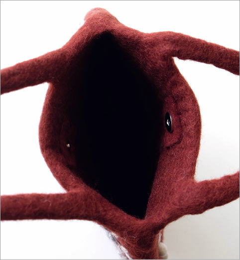 フェルトフラワー刺繍卵型バッグ(3)
