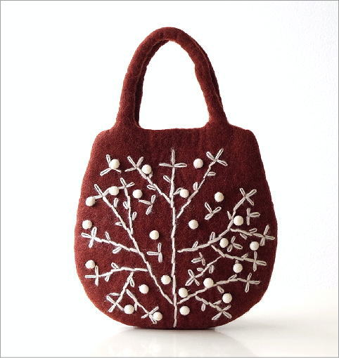 フェルトフラワー刺繍卵型バッグ(4)