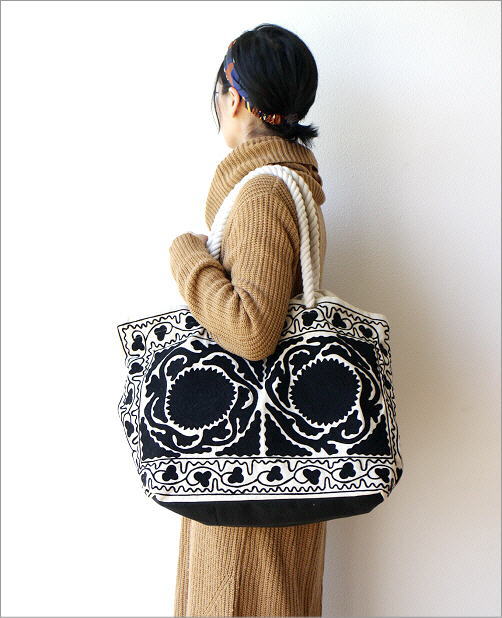 ロープハンドル刺繍バッグ WH(5)