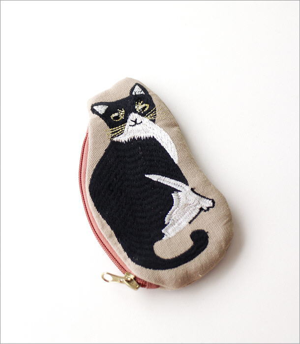 ネコ刺繍ポーチ(4)