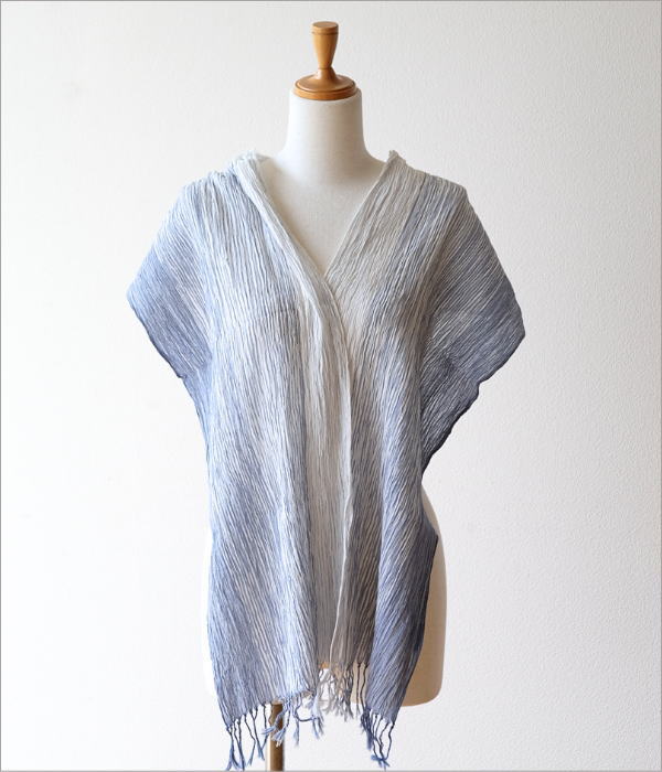 無地グラデーションショール(ブルー)(4)