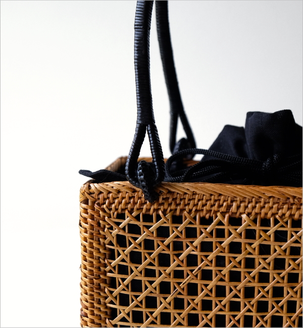 アタスクエア 透編バッグ(2)