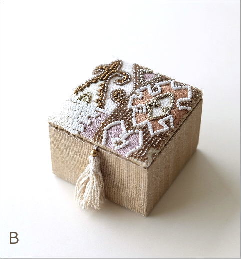 ビーズ刺繍スクエアミニボックス2タイプ(5)
