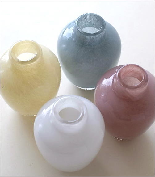 ミルキーガラスのフラワーベース 4カラー(3)
