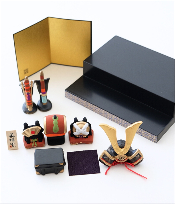 錦彩 段飾り出世兜(4)