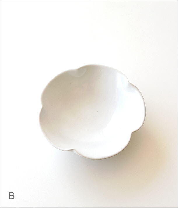 和食器 中鉢 小鉢 お花 器 陶器 おしゃれ かわいい ボウル 食器 お皿 盛り鉢 日本製 プレート 輪花中鉢 2カラー [kyt1768] |  ギギliving