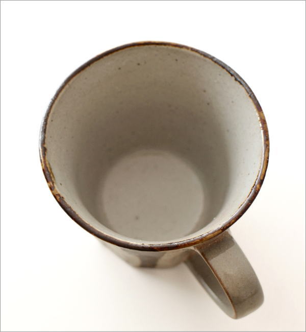 素朴なマグカップ　B(2)