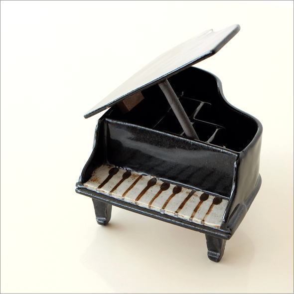 陶器のフラワーベース　ピアノ(5)