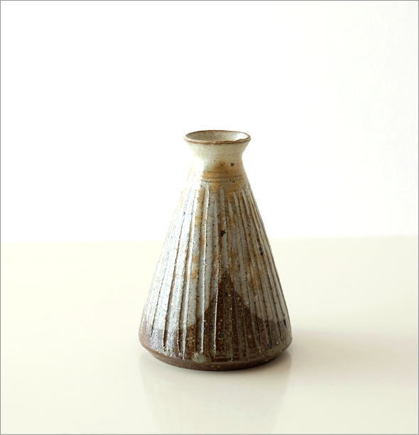 粉引 三角錐 花入れ(3)