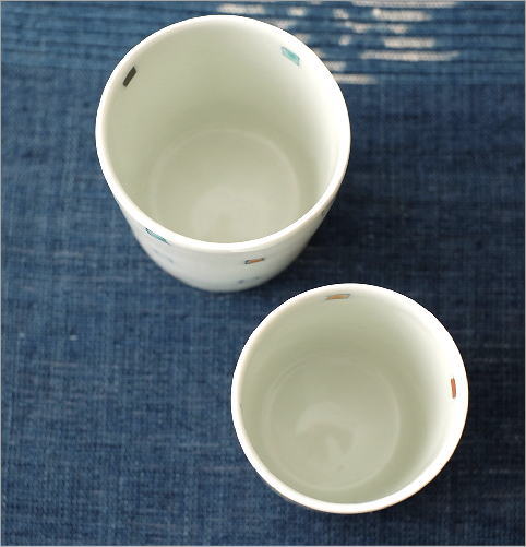 角ドット湯のみ大小2個セット(2)