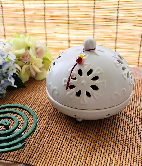 陶器の蚊遣り クレマチス ホワイト(1)