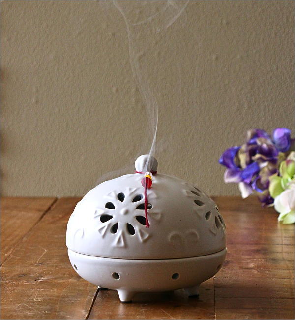 陶器の蚊遣り クレマチス ホワイト(2)