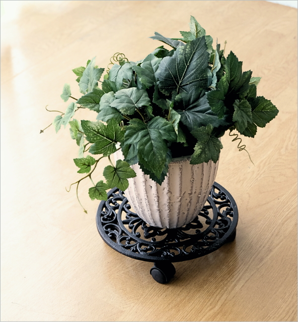 アイアンのプランターキャリー クロス(1)