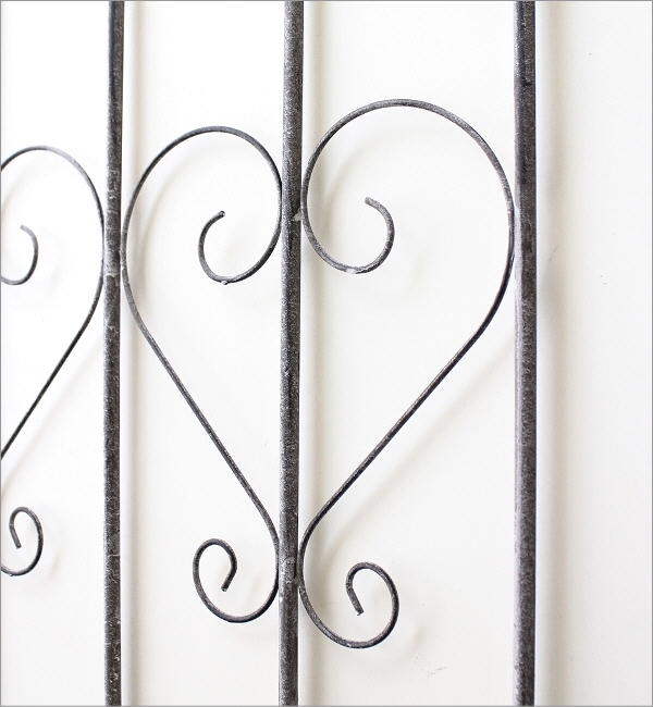 シャビーなアイアンアーチトレリス(4)