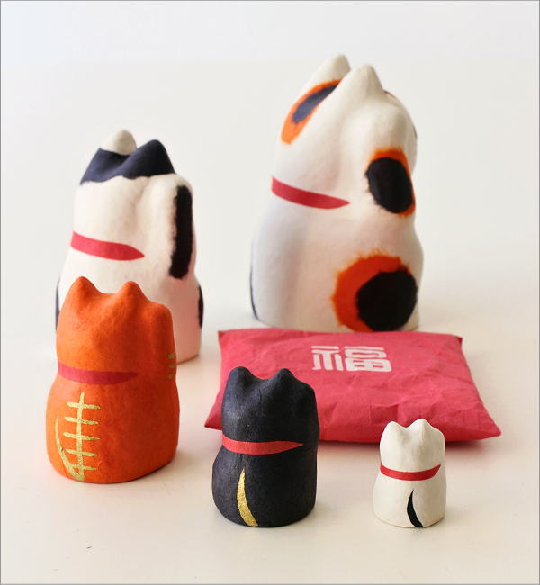 はりこの入れ子招き猫(5)