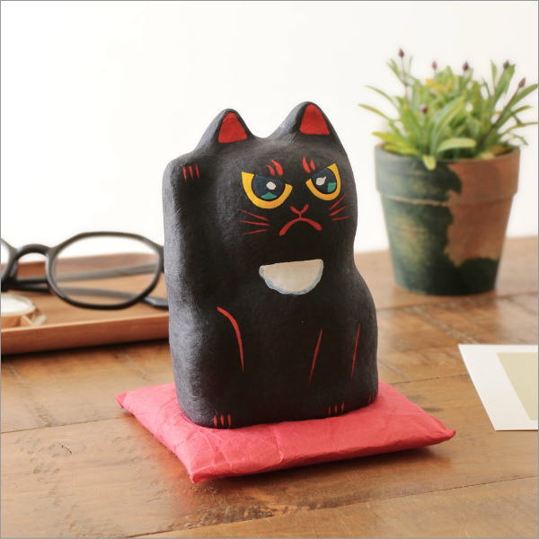 招き猫 置物 張り子 座布団付き 和紙 和風 ネコ オブジェ 福を招く