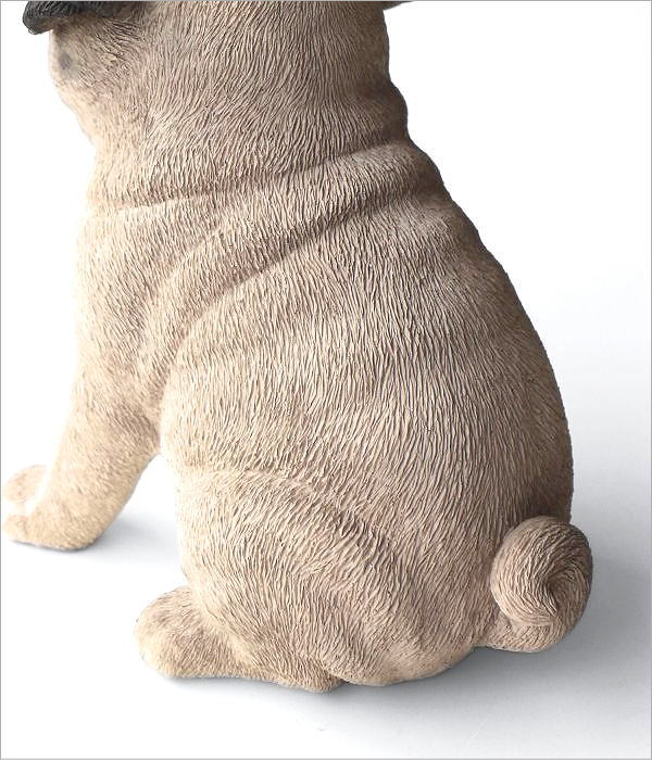 子犬のパグの置物(3)