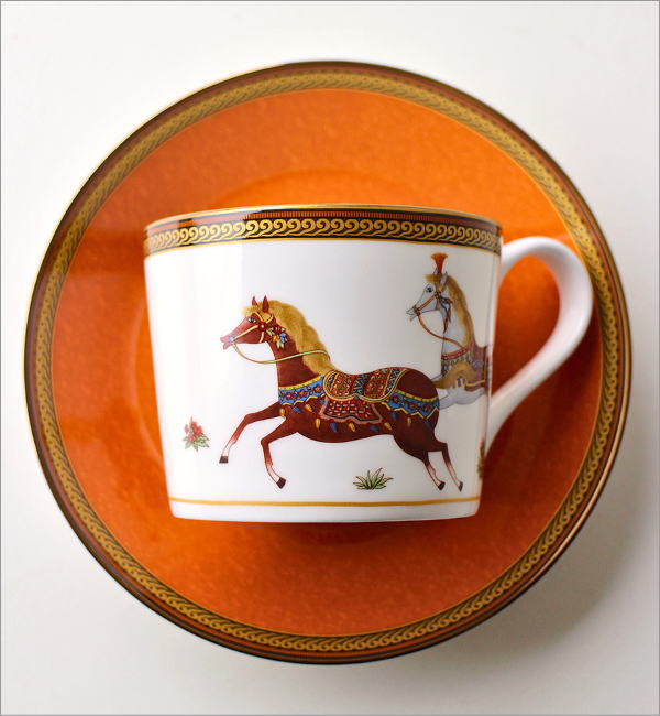 エレガントなカップ＆ソーサー ホース(2)