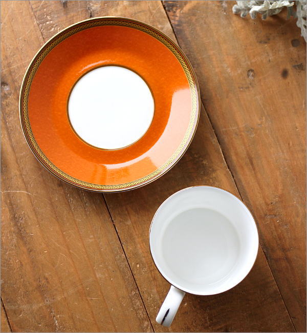 エレガントなカップ＆ソーサー ホース(3)