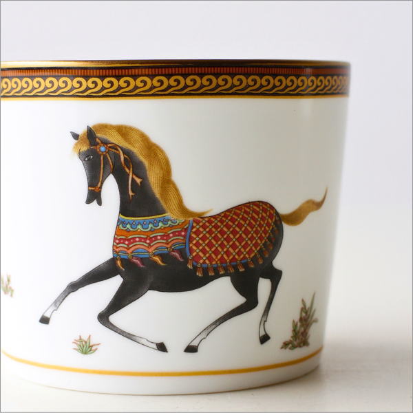 エレガントなカップ＆ソーサー ホース(4)