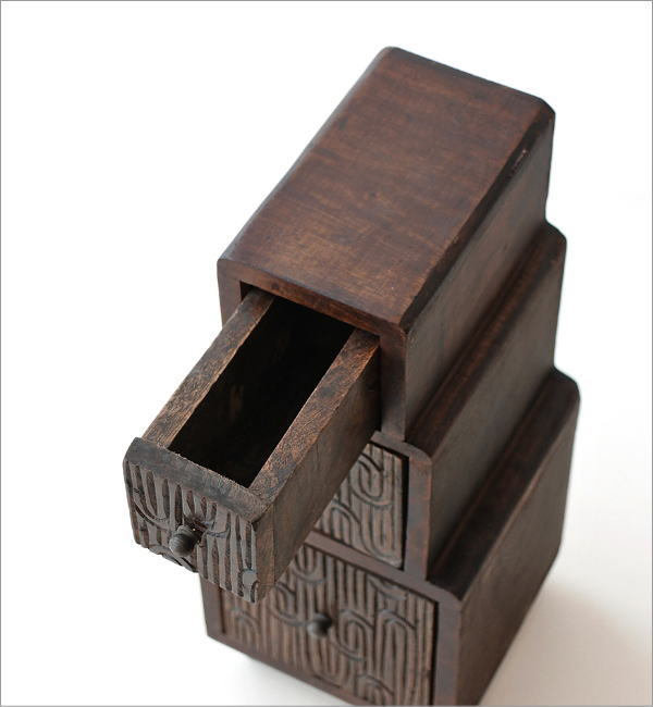 3ドロアーカービングミニチェスト(2)