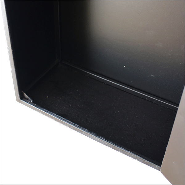 アイアンのシャビーポスト BK(7)