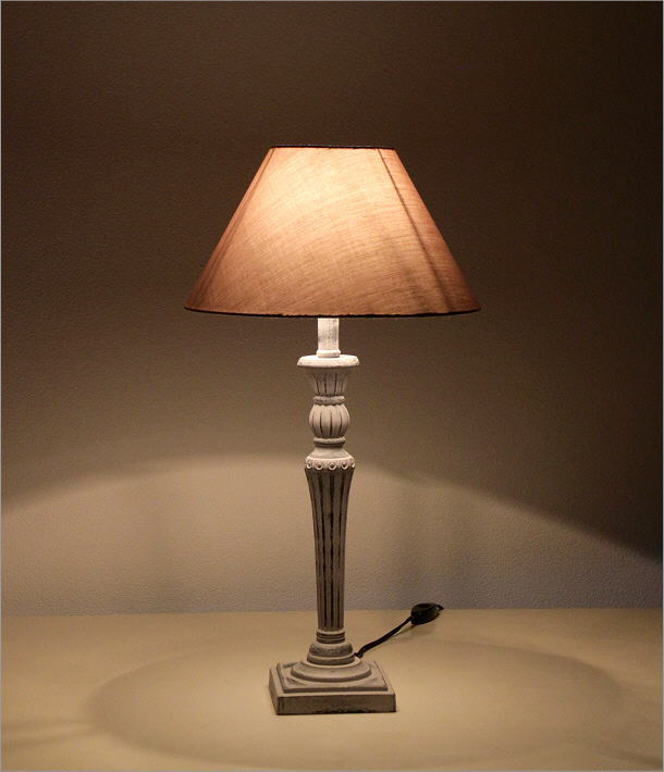 テーブルランプ おしゃれ かわいい アンティーク ライト ベッドサイドランプ 照明スタンド クラシックなテーブルランプ ストライプ [scc5754]