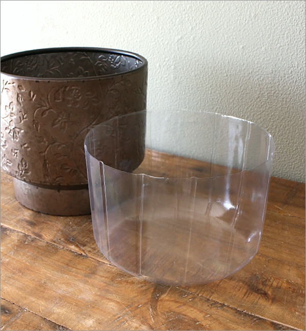 アイアンのリーフ ポット  2カラー(7)