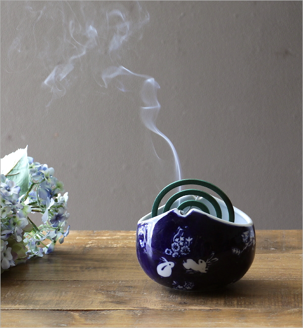 陶器かやり　藍うさぎ(7)