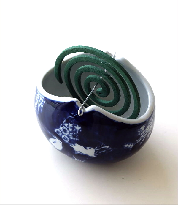 陶器かやり　藍うさぎ(2)