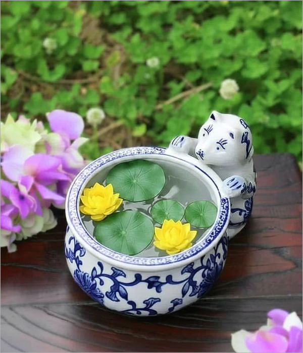陶器の猫付き鉢ポット 小